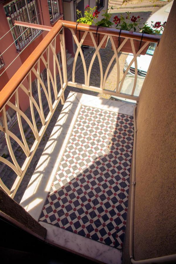 Lovely Apartment Sultan Ahmet Old Part Istanboel Buitenkant foto